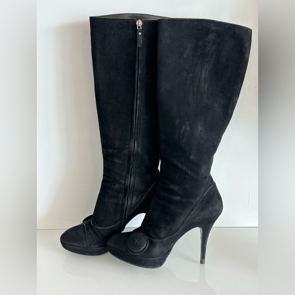 Louis Vuitton Black Suede Platform Boot Heels, Size 38.5 - Picture 4 of 9